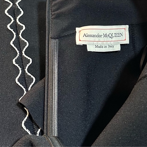 Alexander McQueen Stretch-Jersey Midi Skirt - Size S - Picture 11 of 16